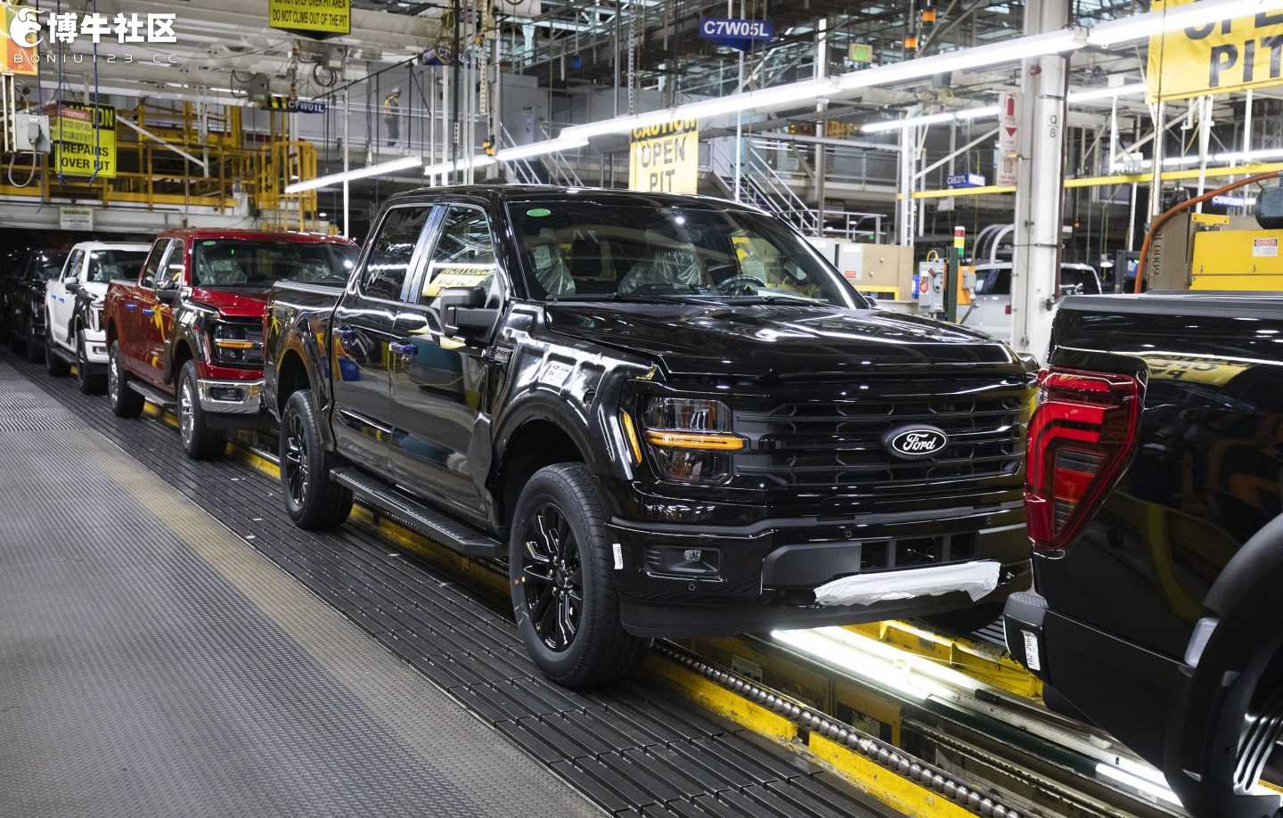 特朗普称日本将进口福特F-150皮卡